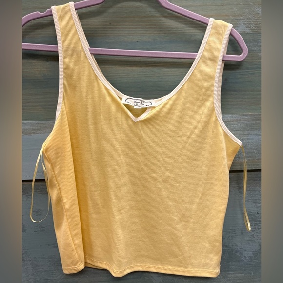 Hippie rose yellow tank top - Picture 1 of 3